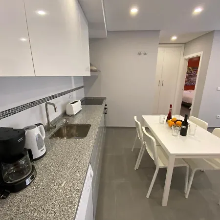 Da Silva Surf One Apartment *